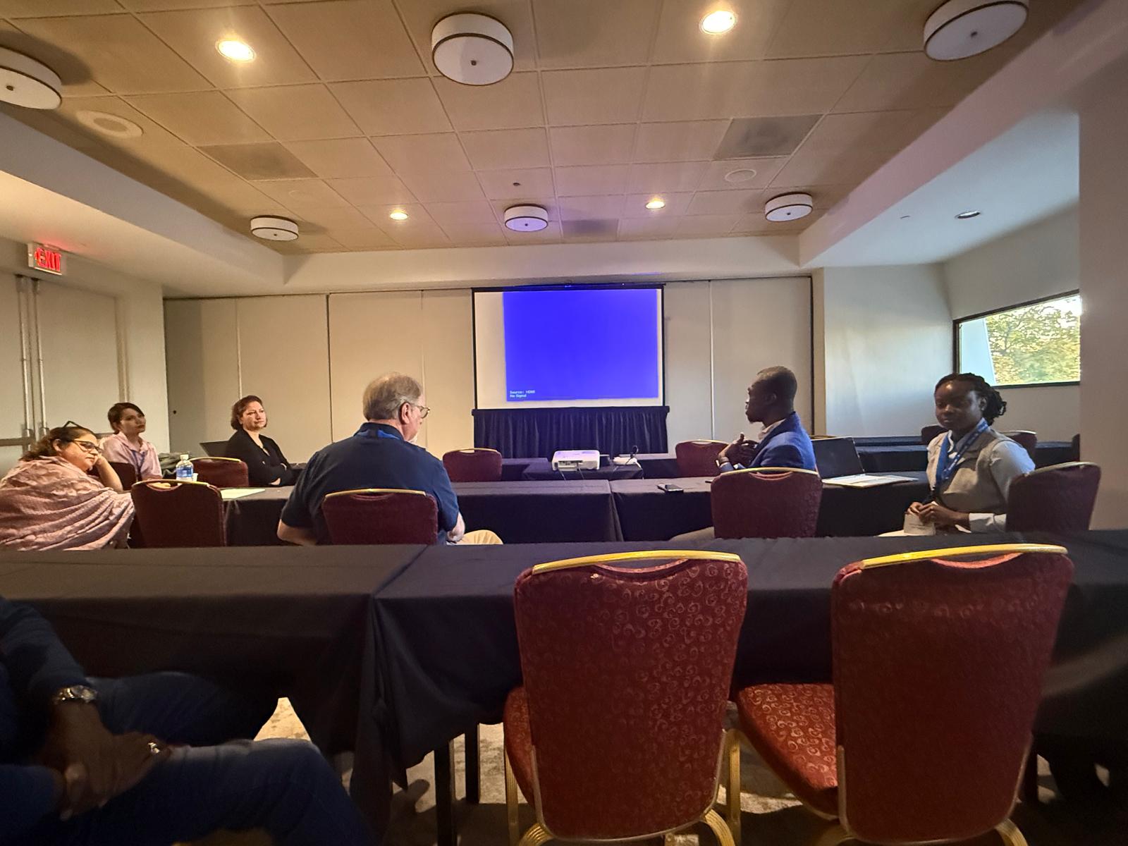 Bismark presenting to a session audience
